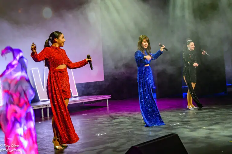 Diva of the Decades shows UK